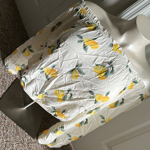 Forever 21+ Lemon Off-The-Shoulder Blouse - Picture 2 of 5